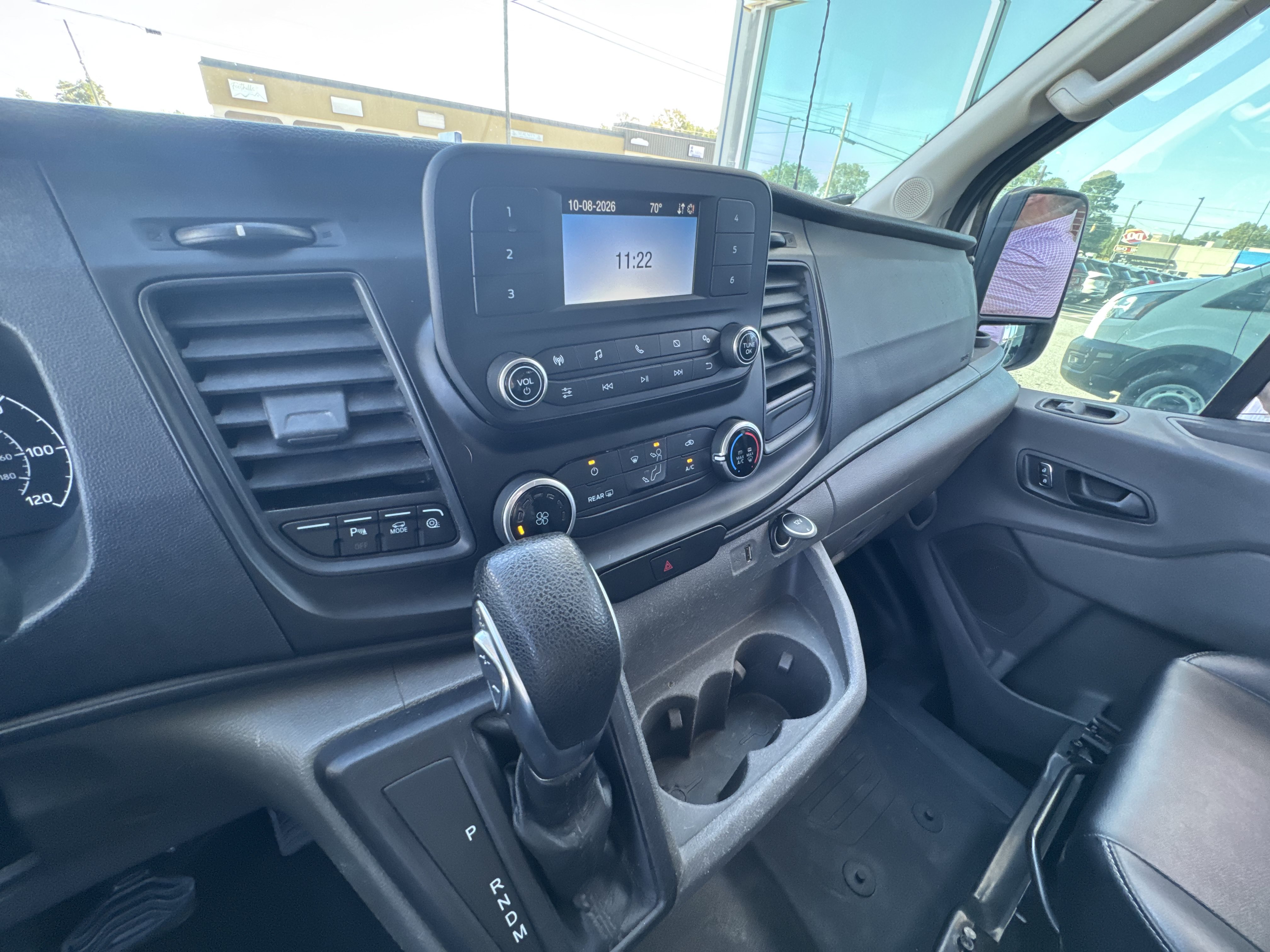 Used 2023 Ford Transit 250 Medium Roof RWD image 10