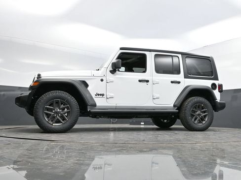 New 2026 Jeep Wrangler Unlimited Sport AWD/4WD image 49