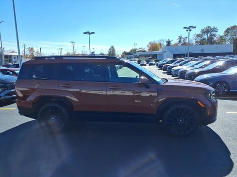 Used 2024 Hyundai Santa Fe Calligraphy image 6