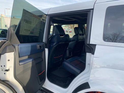 New 2025 Ford Bronco Raptor image 28