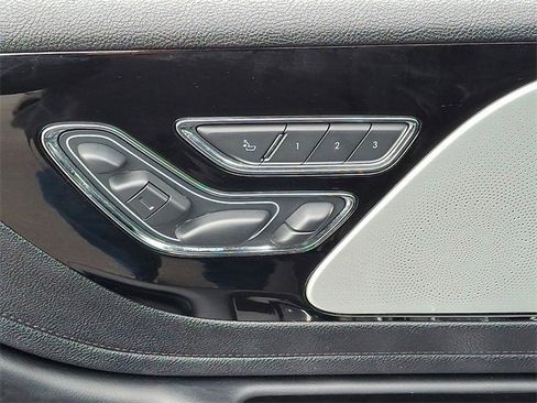 Used 2020 Lincoln Aviator Reserve image 27