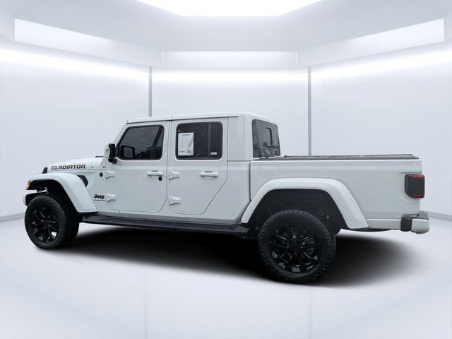 Used 2022 Jeep Gladiator Overland AWD/4WD image 4