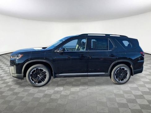 New 2026 Honda Pilot Touring image 3