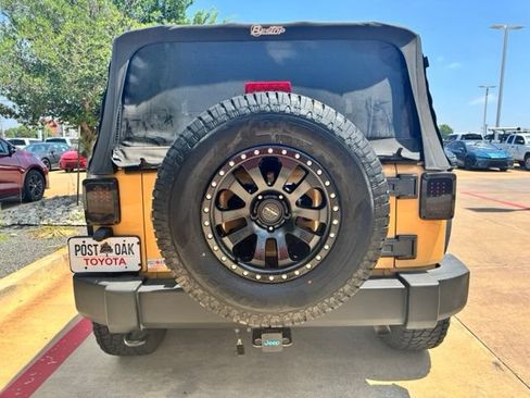 Used 2013 Jeep Wrangler Sport AWD/4WD image 10