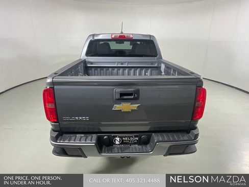 Used 2019 Chevrolet Colorado W/T w/ WT Convenience Package RWD image 7