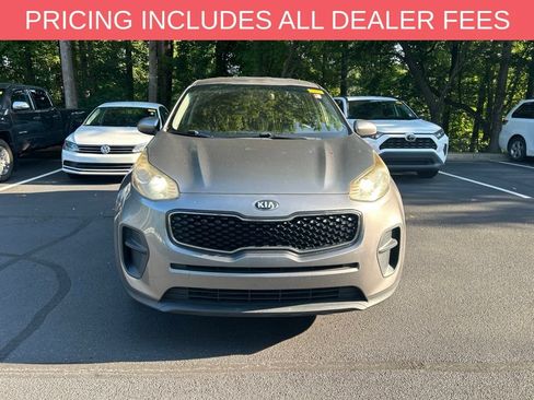 Used 2018 Kia Sportage LX FWD image 2