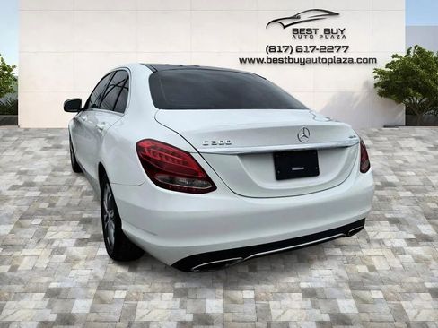 Used 2015 Mercedes-Benz C 300 4MATIC Sedan image 4