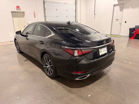 Used 2024 Lexus ES 350 w/ Premium Package image 7