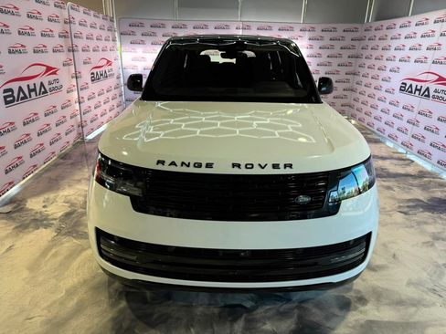 Used 2023 Land Rover Range Rover Long Wheelbase SE AWD/4WD image 4