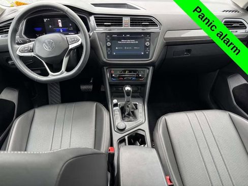 Used 2022 Volkswagen Tiguan SE image 28