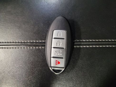Used 2022 Nissan Sentra SV w/ All-Weather Package FWD image 32