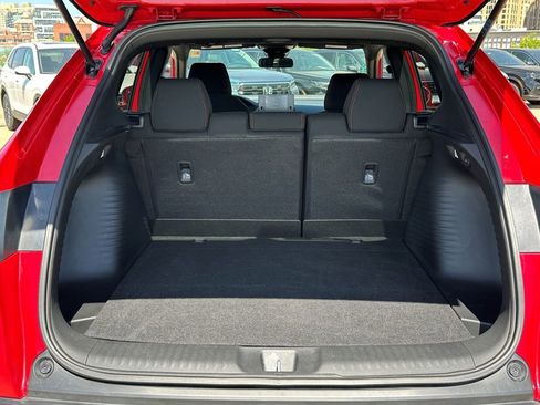 Used 2025 Honda HR-V Sport image 6