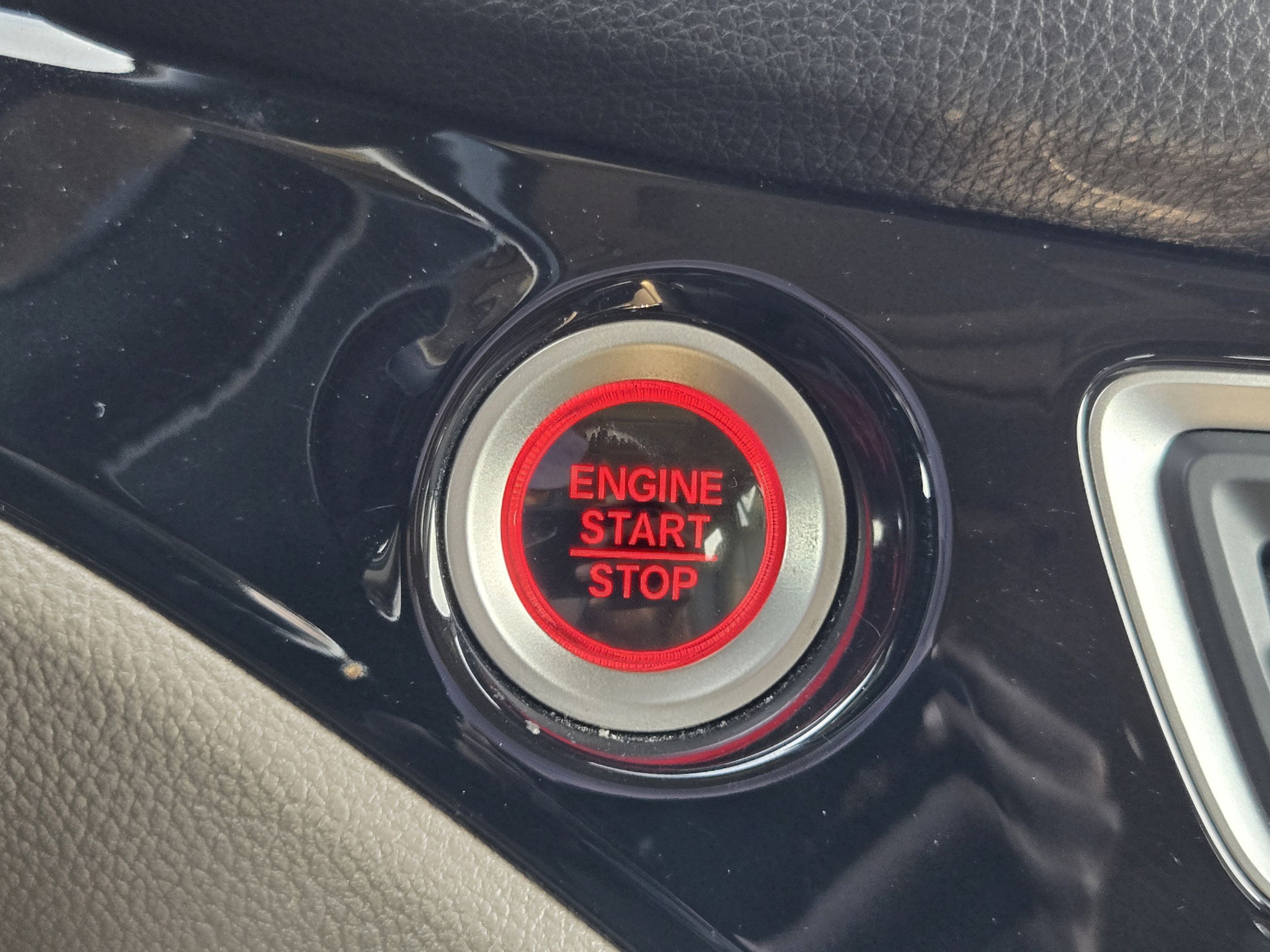 Used 2019 Honda Pilot Touring image 34
