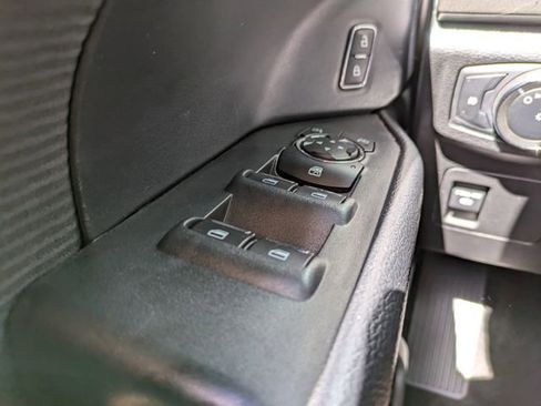 Used 2020 Ford Expedition XLT image 24