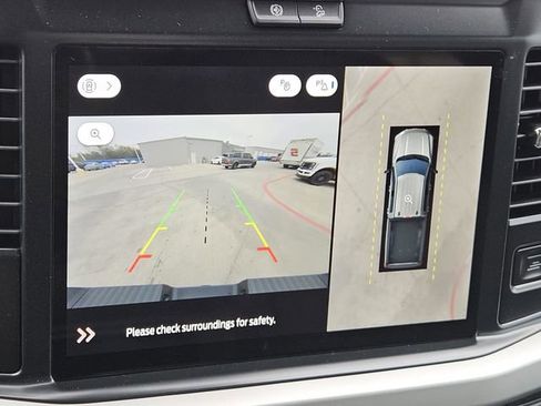 New 2026 Ford F250 XLT w/ XLT Premium Package image 17