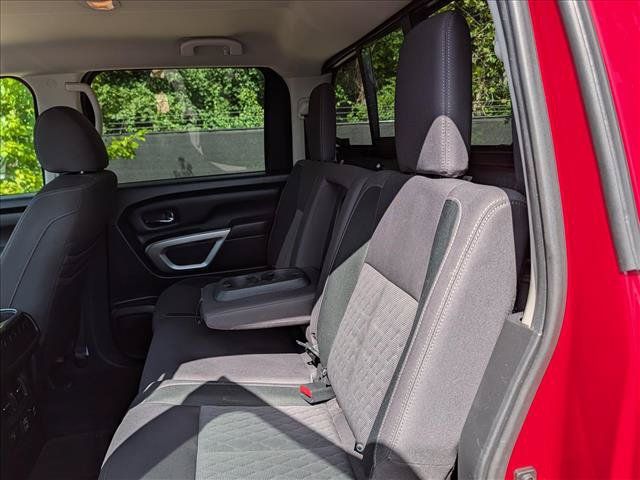 Used 2020 Nissan Titan SV w/ SV Convenience Package AWD/4WD image 24