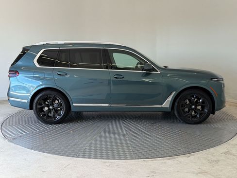 Used 2026 BMW X7 xDrive40i w/ Executive Package AWD/4WD image 8