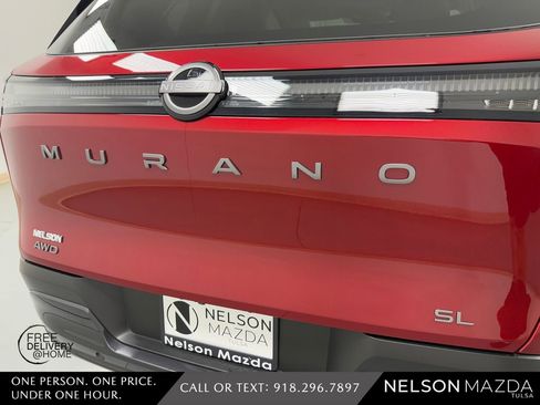 Used 2025 Nissan Murano SL image 14