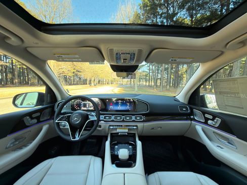 New 2026 Mercedes-Benz GLE 350 4MATIC image 2