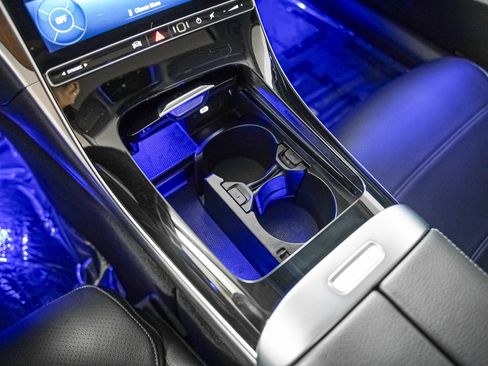 Certified 2022 Mercedes-Benz C 300 Sedan image 19