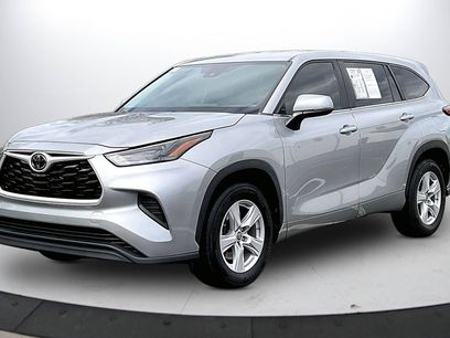 Used 2023 Toyota Highlander L