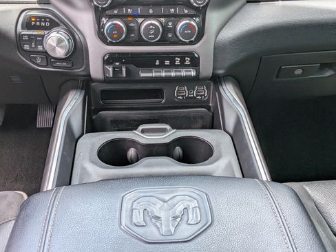 Used 2020 RAM 1500 Laramie AWD/4WD image 18