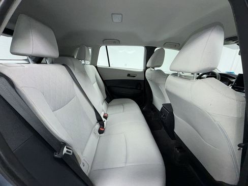 Used 2023 Toyota Corolla Cross L image 10