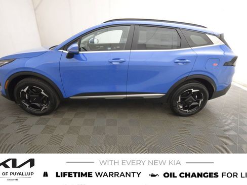 New 2026 Kia Sportage EX image 8