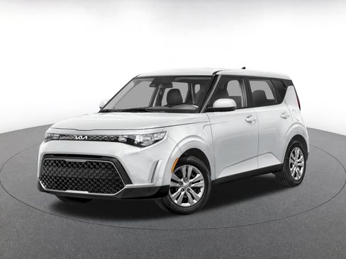 Used 2025 Kia Soul LX w/ LX Technology Package FWD image 3
