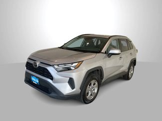 Used 2025 Toyota RAV4 XLE AWD/4WD video 1