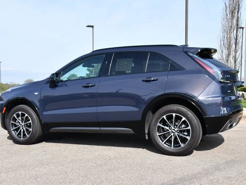 Used 2024 Cadillac XT4 Sport AWD/4WD image 3