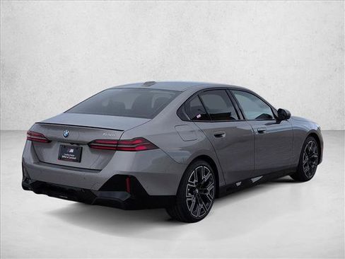 New 2026 BMW 530i RWD image 2