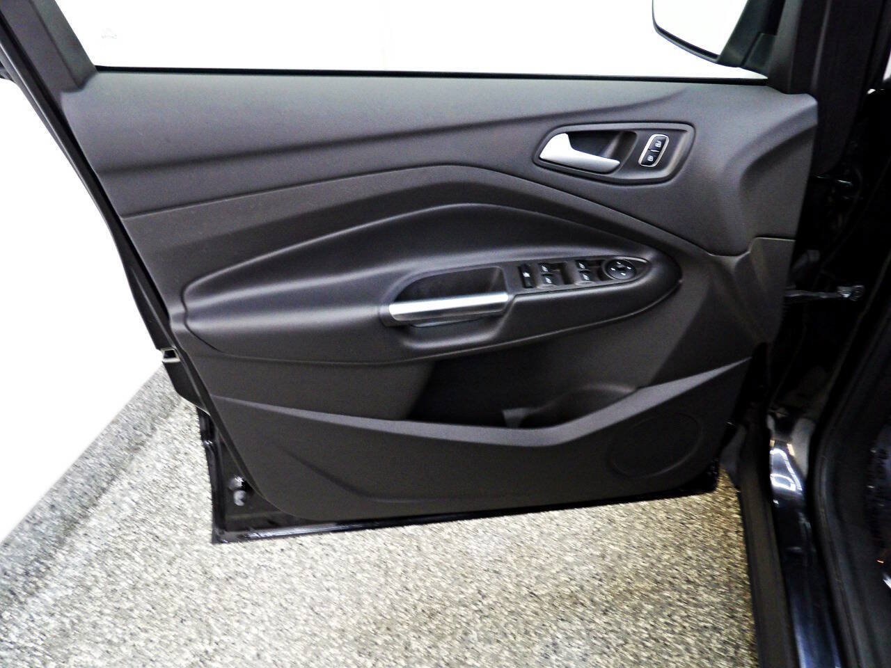 Used 2018 Ford Escape SE AWD/4WD image 7