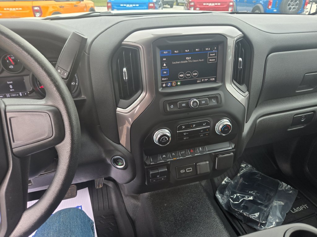 Used 2025 GMC Sierra 1500 Pro w/ Pro Value Package AWD/4WD image 8