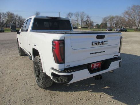 New 2026 GMC Sierra 2500 AT4 w/ AT4 Premium Plus Package image 12