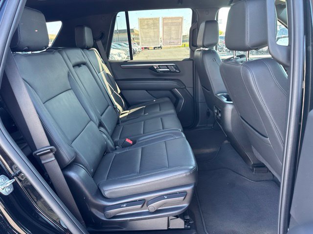 Used 2025 Chevrolet Tahoe LT AWD/4WD image 21