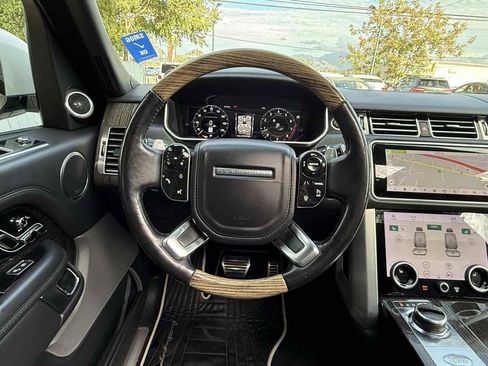 Used 2018 Land Rover Range Rover Long Wheelbase Autobiography image 14