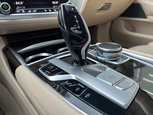 Used 2016 BMW 740i image 78