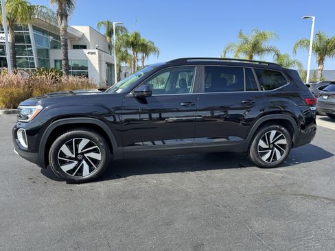 Used 2026 Volkswagen Atlas SE FWD image 6