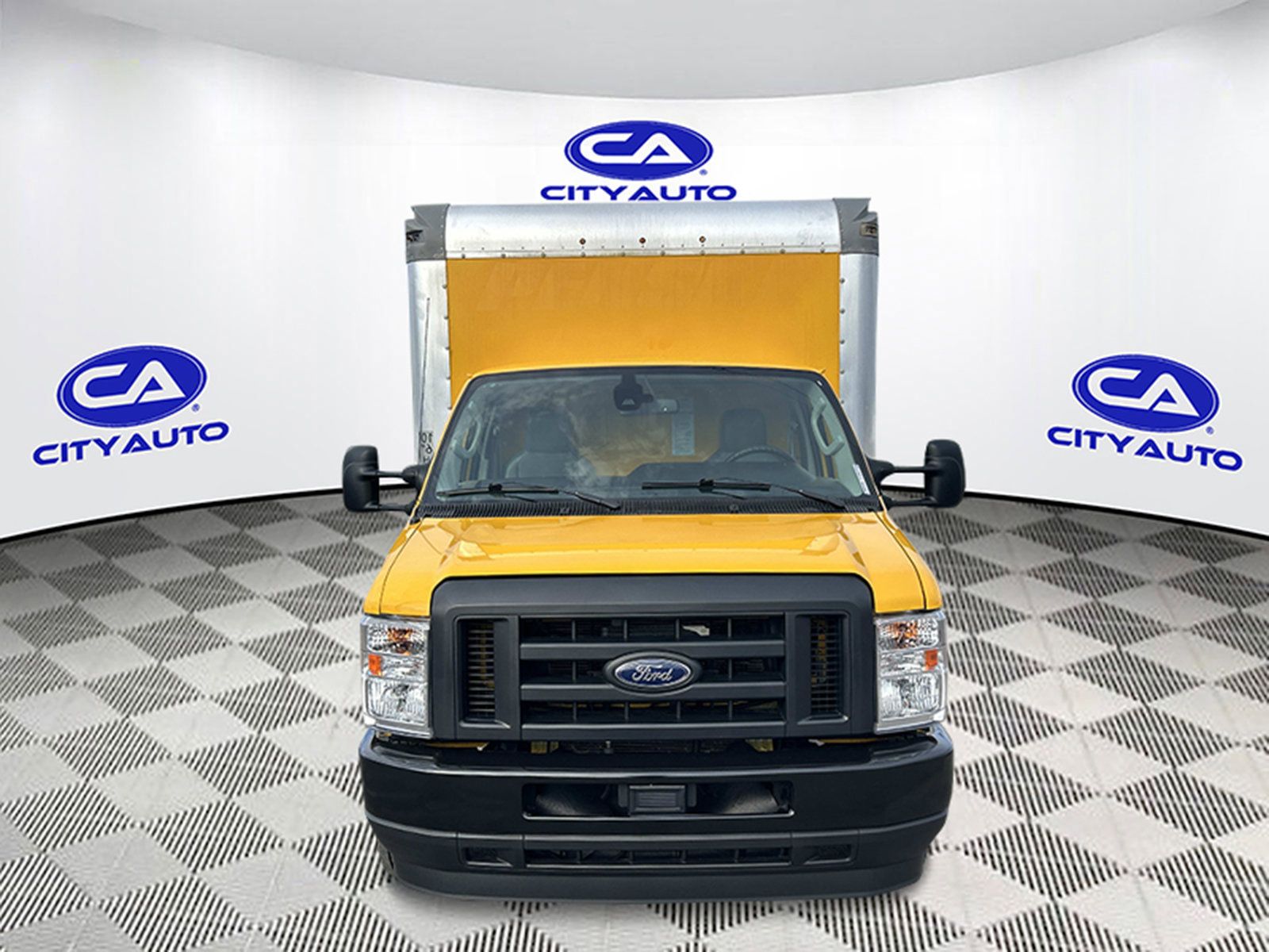 Used 2022 Ford E-350 and Econoline 350 Super Duty RWD image 11