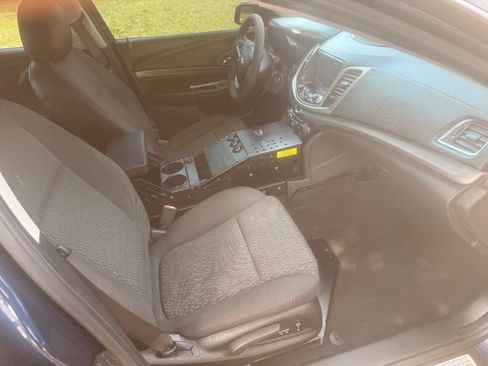 Used 2014 Chevrolet Caprice RWD image 9