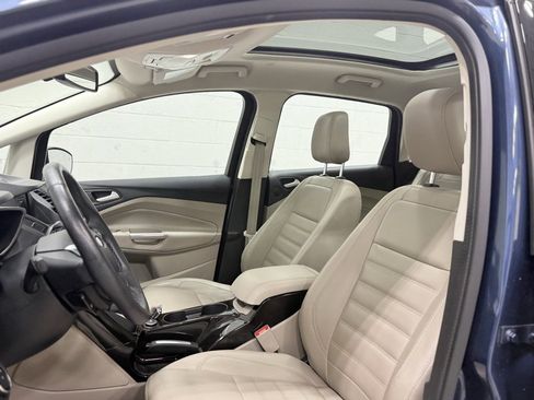 Used 2018 Ford C-MAX Titanium w/ Equipment Group 301A image 15