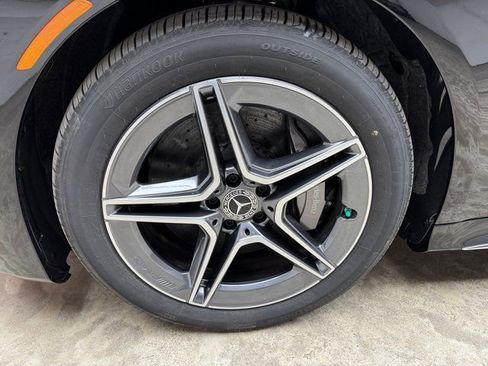 New 2025 Mercedes-Benz S 580 4MATIC Sedan image 27