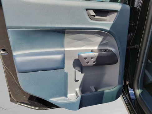 New 2026 Ford Maverick Lobo image 5