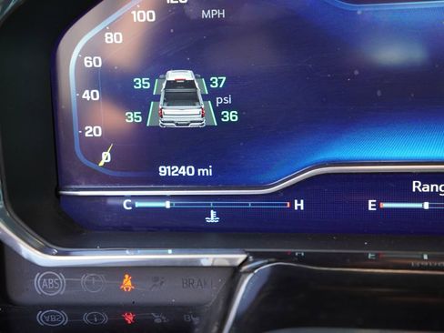 Used 2022 Chevrolet Silverado 1500 RST w/ Convenience Package II AWD/4WD image 32