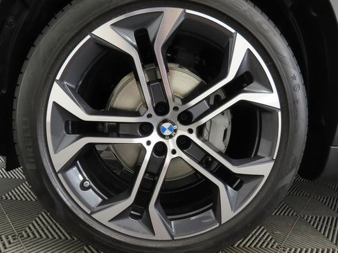 Used 2026 BMW X5 xDrive40i image 31