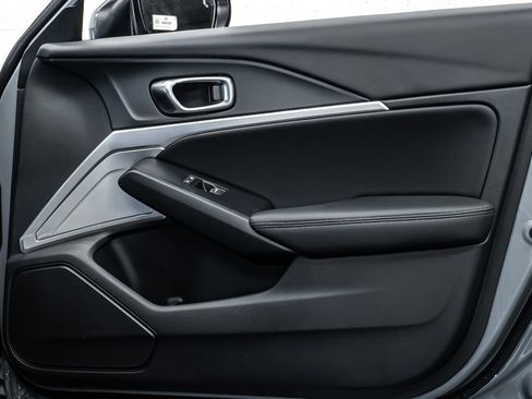 New 2026 Acura Integra FWD image 18