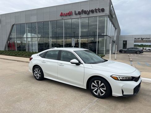 Used 2025 Honda Civic LX image 1