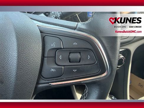 Used 2023 Buick Encore GX Preferred w/ Cold Weather Comfort Package AWD/4WD image 10