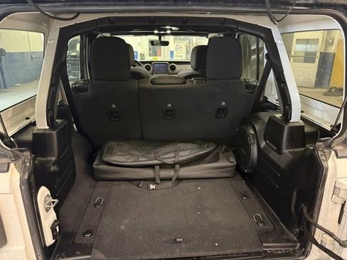Used 2021 Jeep Wrangler Unlimited Sport image 8